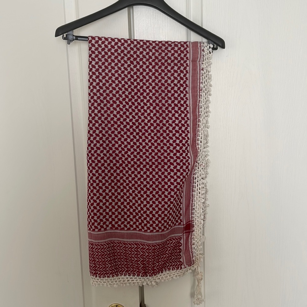 Red large Scarf